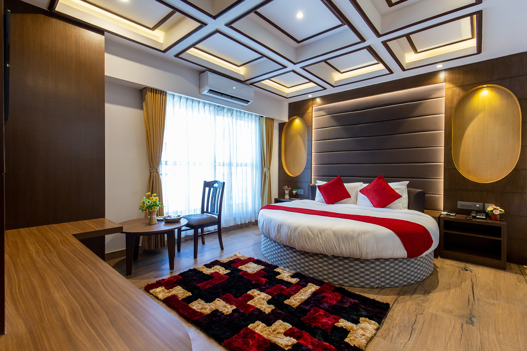 Deluxe Family Room